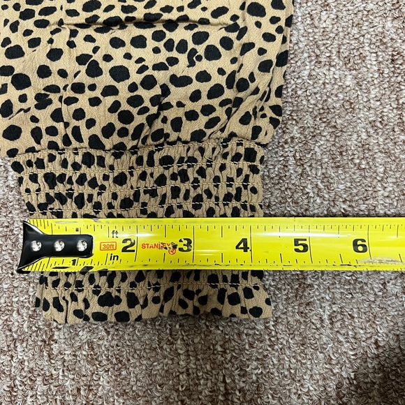 Flowy Pant w/ Tapered Bottoms - Picture 6 of 8